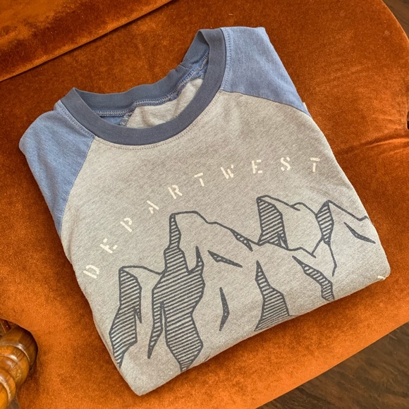 Cozy Mountain Adventure Raglan Graphic Tee - Picture 9 of 11